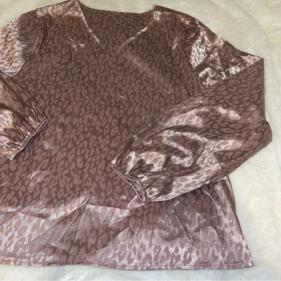 Shein Printed Blouse - Picture 2 of 10